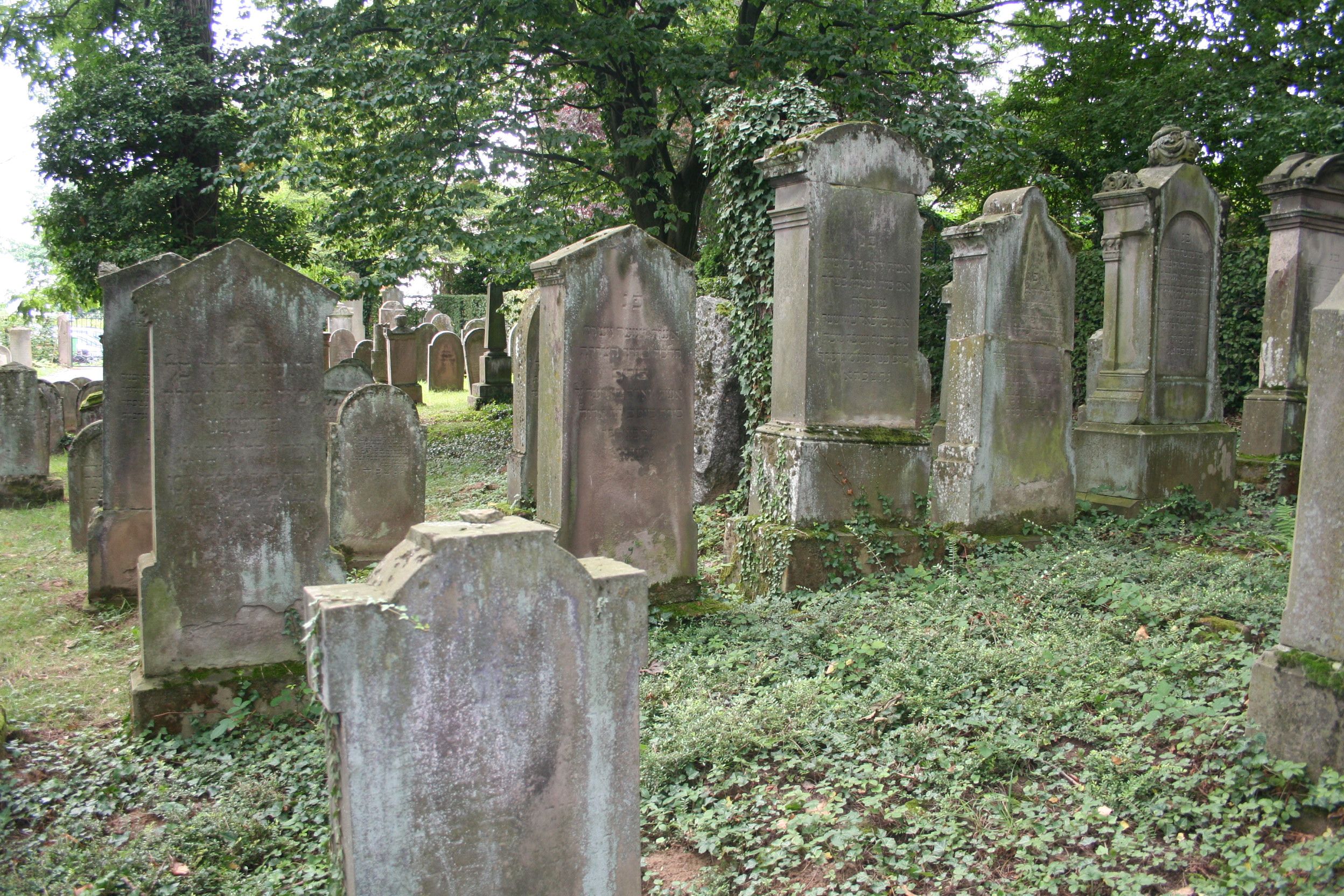 Der jüdische Friedhof in Bühl (Kreis Rastatt)